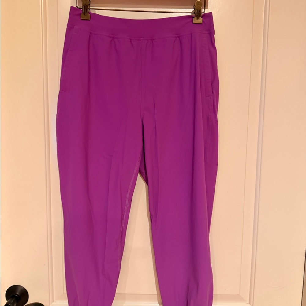 Lululemon Adapted State HR Cropped Vibrant Purple Joggers  size 8